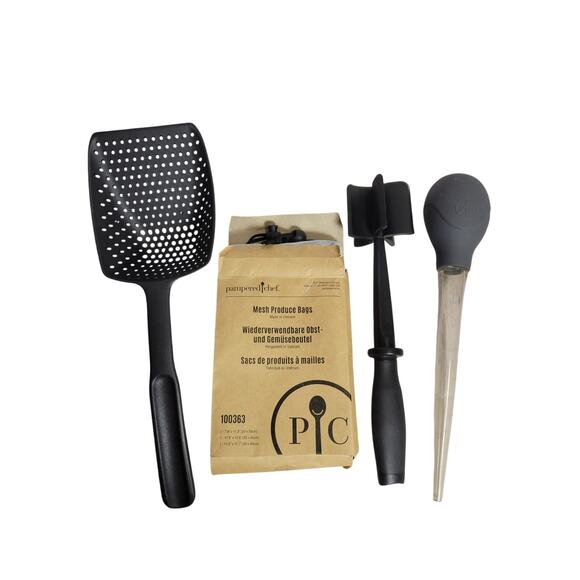 Pampered Chef Bundle Scoop & Drain Ladle,Meat Chopper,Bulb Baster,2 Mesh Bags - Picture 1 of 5